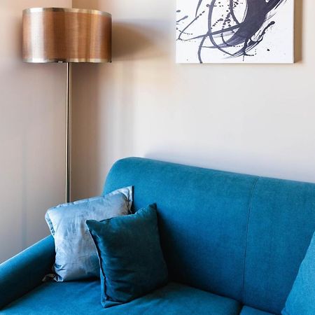 Ad Maiora Boutique Suite เนเปิลส์ ภายนอก รูปภาพ