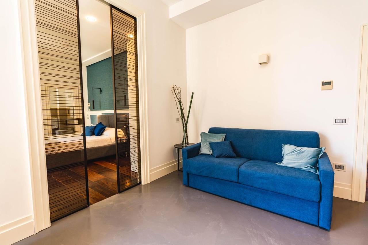 Ad Maiora Boutique Suite เนเปิลส์ ภายนอก รูปภาพ