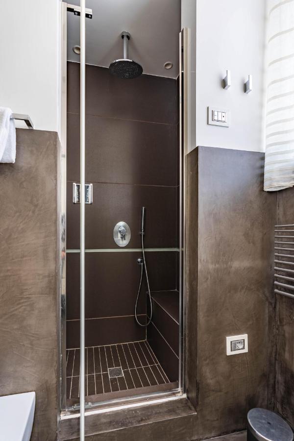 Ad Maiora Boutique Suite เนเปิลส์ ภายนอก รูปภาพ
