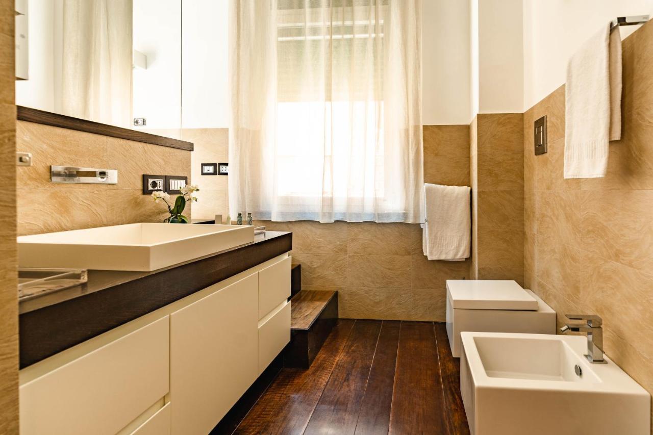 Ad Maiora Boutique Suite เนเปิลส์ ภายนอก รูปภาพ