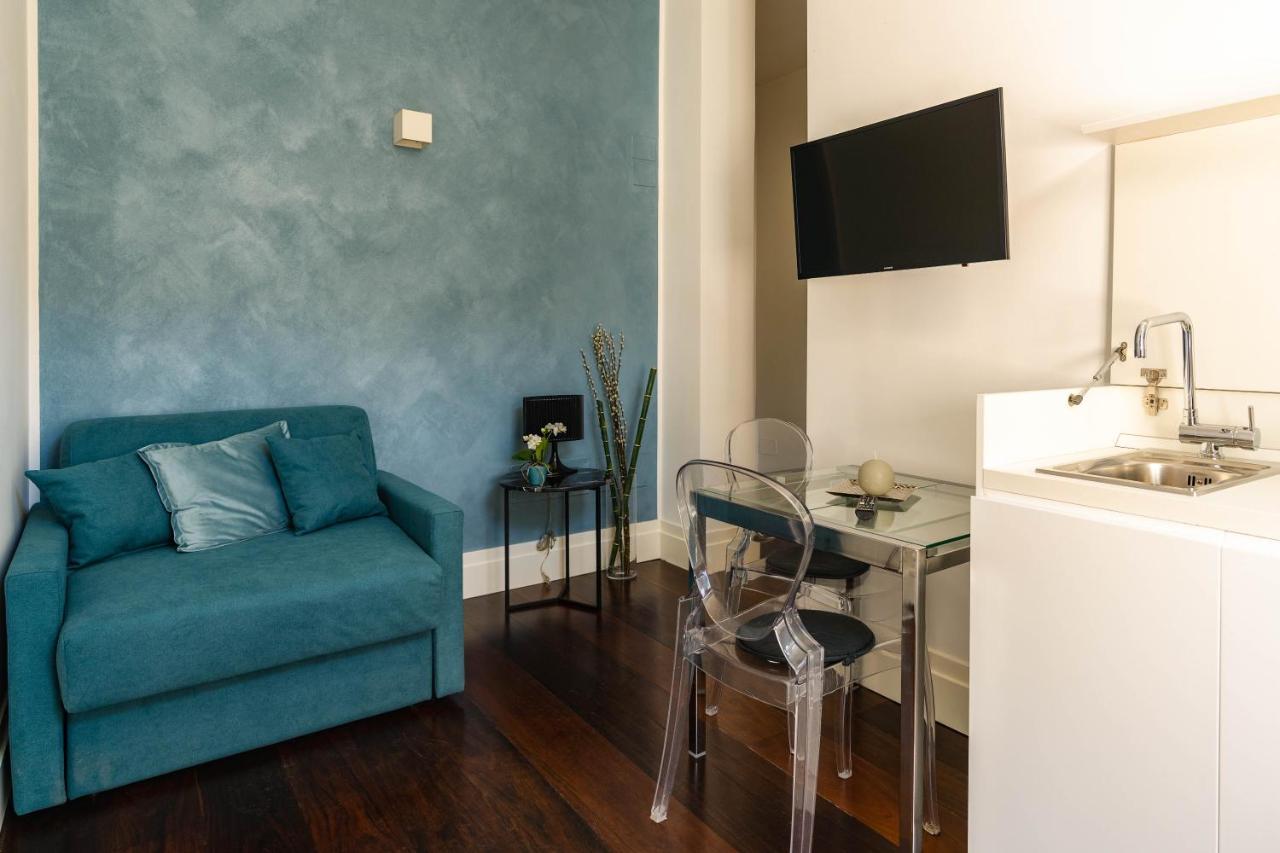 Ad Maiora Boutique Suite เนเปิลส์ ภายนอก รูปภาพ